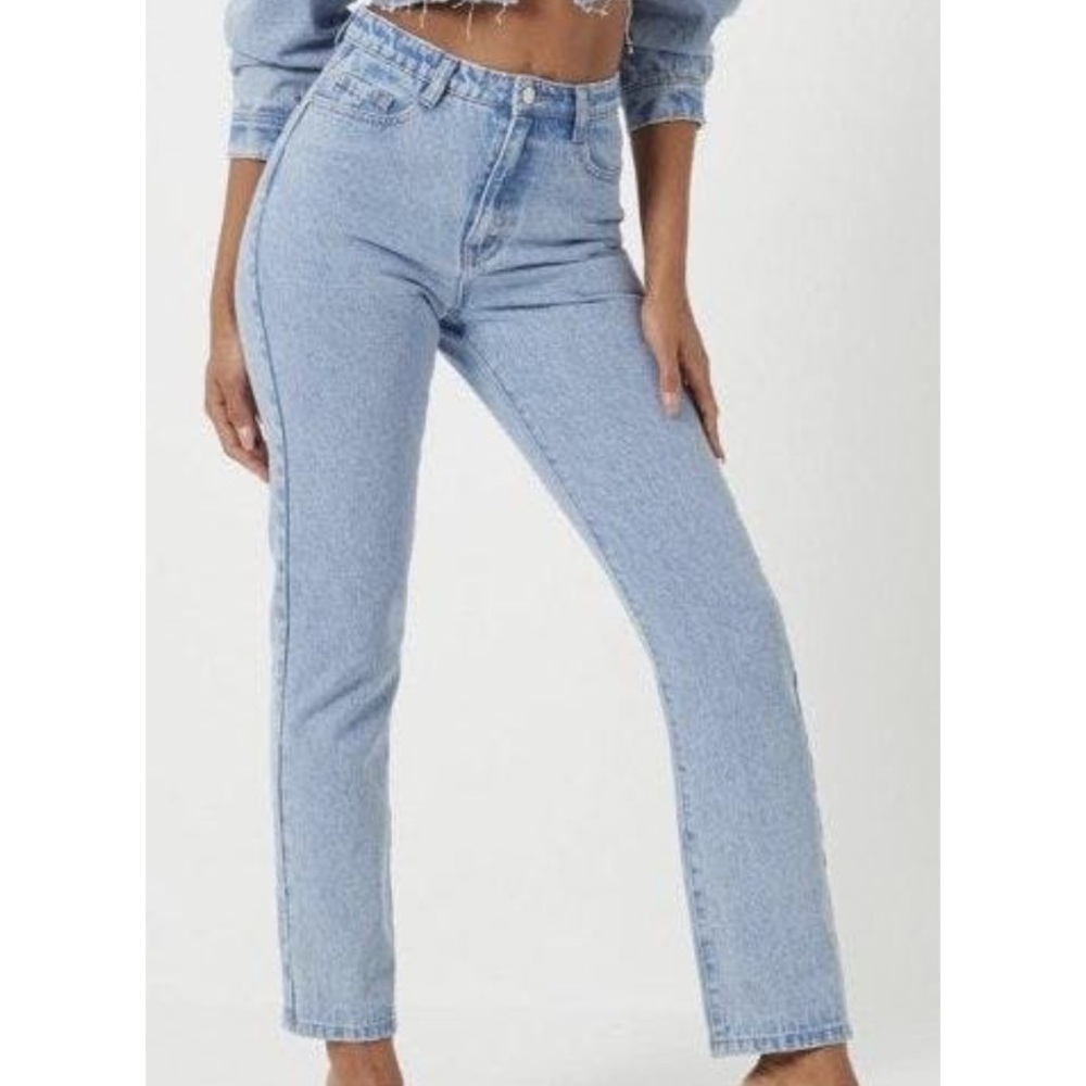 Misguided Highwaisted mom jeans